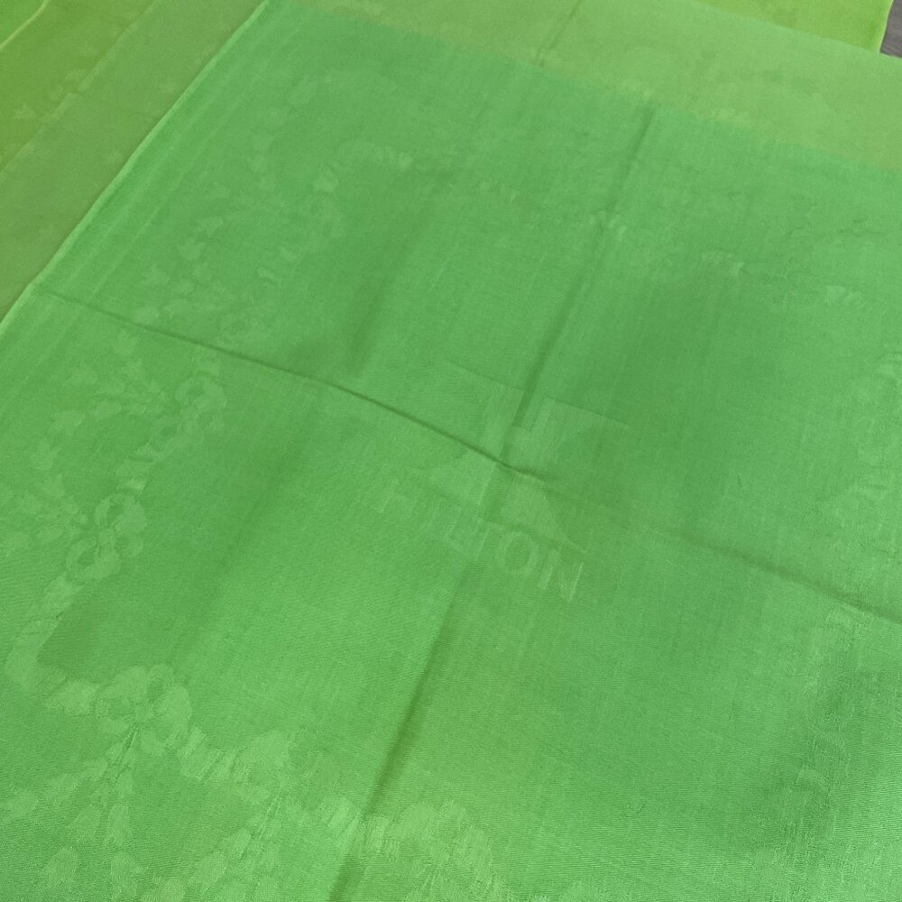 Vintage Hilton Napkins - Set of 5 - Spring Green